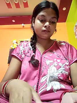 Snapshot of Simupaul001 chatting on May 9, 10:15 pm Simupaul001 online show from May 9, 10:15 pm