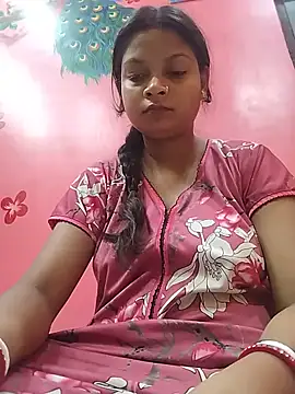 Snapshot of Simupaul001 chatting on June 15, 11:07 pm Simupaul001 online show from June 15, 11:07 pm