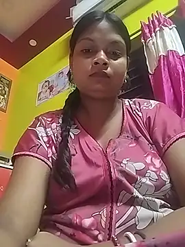 Snapshot of Simupaul001 chatting on June 16, 5:37 pm Simupaul001 online show from June 16, 5:37 pm