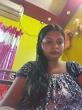 Snapshot of Simupaul001 chatting on July 10, 5:34 am Simupaul001 online show from July 10, 5:34 am