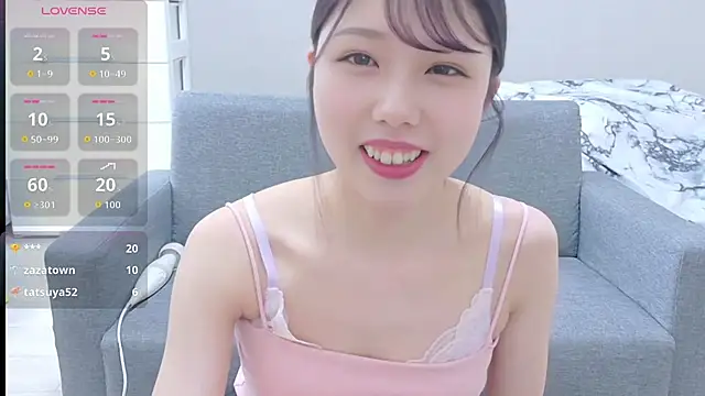Snapshot of Minamina2 chatting on June 6, 11:09 pm Minamina2 online show from June 6, 11:09 pm