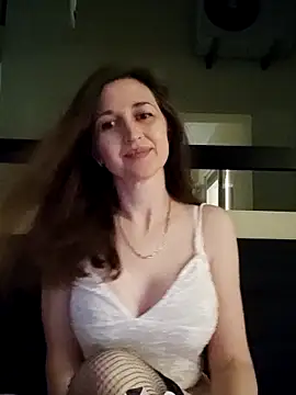 Snapshot of irresistibelle chatting on May 10, 5:51 pm irresistibelle online show from May 10, 5:51 pm