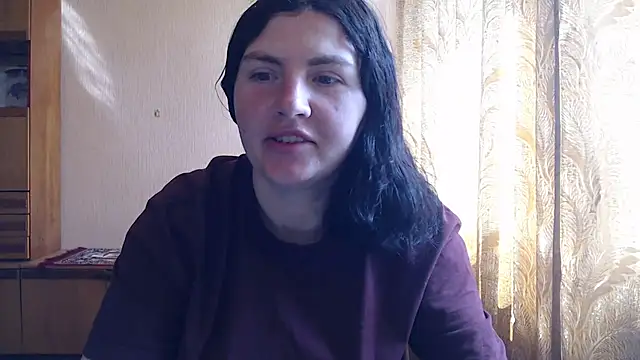 Snapshot of AlinaxJames chatting on May 8, 11:59 am AlinaxJames online show from May 8, 11:59 am