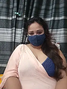 Snapshot of anonna7804 chatting on April 24, 7:38 pm anonna7804 online show from April 24, 7:38 pm