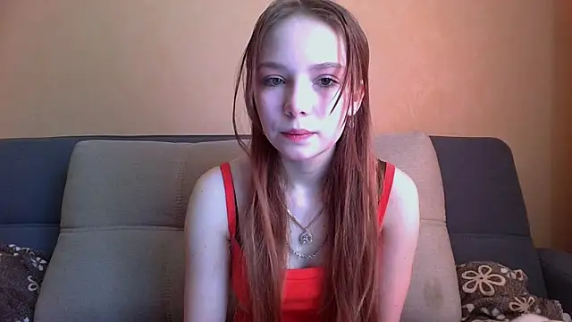Snapshot of Princess_Mira chatting on May 6, 7:35 am Princess Mira online show from May 6, 7:35 am