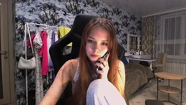 Snapshot of Princess_Mira chatting on July 3, 7:09 pm Princess Mira online show from July 3, 7:09 pm