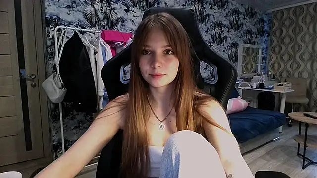 Snapshot of Princess_Mira chatting on July 28, 2:57 pm Princess Mira online show from July 28, 2:57 pm