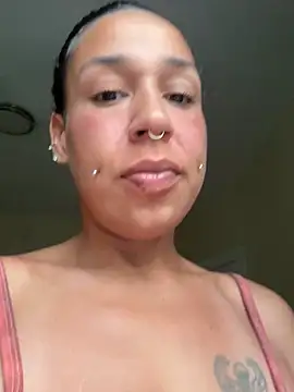 Snapshot of DominicanJojo chatting on June 28, 10:10 am DominicanJojo online show from June 28, 10:10 am