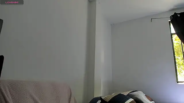 Snapshot of AmberKayleigh chatting on June 23, 3:54 pm AmberKayleigh online show from June 23, 3:54 pm
