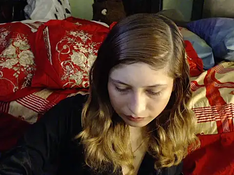 AnnieLorin online show from April 29, 5:30 pm