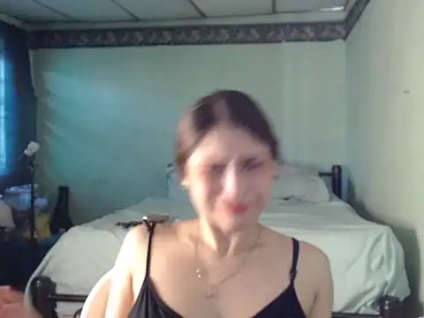 AnnieLorin online show from July 28, 6:31 pm