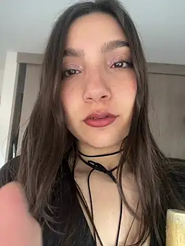 Snapshot of Soffy_20 chatting on April 27, 5:33 pm Soffy 20 online show from April 27, 5:33 pm