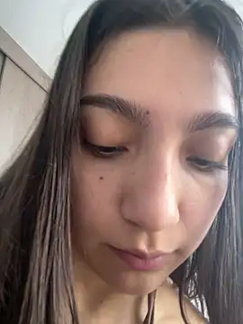 Snapshot of Soffy_20 chatting on June 8, 4:18 pm Soffy 20 online show from June 8, 4:18 pm