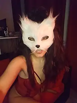 Snapshot of lilianroses chatting on May 19, 7:31 pm lilianroses online show from May 19, 7:31 pm