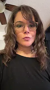 Snapshot of BaileyMFox chatting on June 26, 9:41 pm BaileyMFox online show from June 26, 9:41 pm