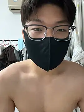 Ycen  online show from June 26, 5:17 pm