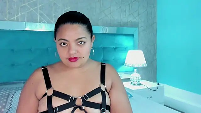 Snapshot of ScaarlettBlack chatting on May 4, 1:18 pm ScaarlettBlack online show from May 4, 1:18 pm