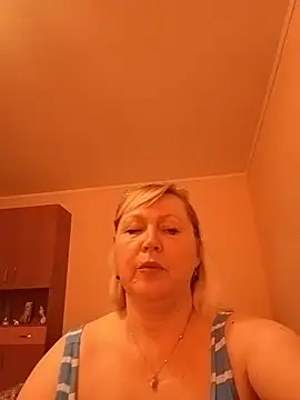 Snapshot of I_amVeronicle chatting on June 26, 12:42 pm I amVeronicle online show from June 26, 12:42 pm