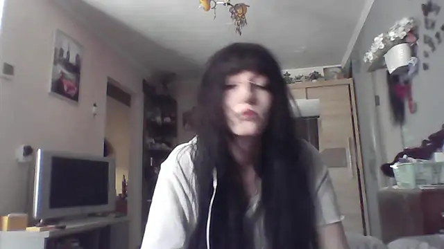 ChargedReign online show from April 26, 7:28 am