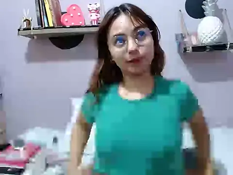 Kitana kitty online show from May 24, 8:19 am