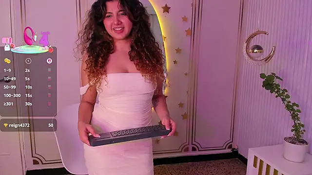 alexa cutte  online show from April 23, 12:29 pm