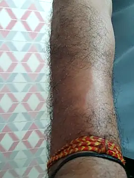 Snapshot of anup_dick chatting on June 9, 9:32 am anup dick online show from June 9, 9:32 am