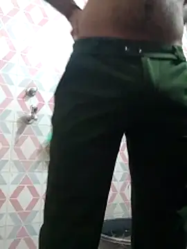 Snapshot of anup_dick chatting on June 18, 9:09 am anup dick online show from June 18, 9:09 am
