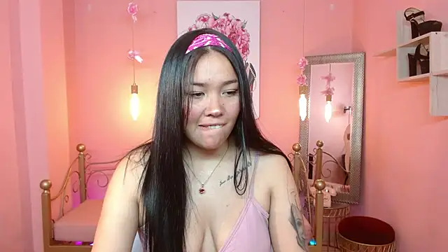 Snapshot of Melody_1_ chatting on May 1, 3:00 am Melody 1 online show from May 1, 3:00 am