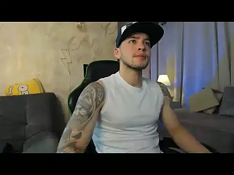 RONNY COLTON online show from April 21, 12:34 am