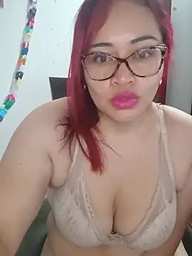 Snapshot of Amaranta-Luque chatting on July 4, 8:26 pm Amaranta-Luque online show from July 4, 8:26 pm