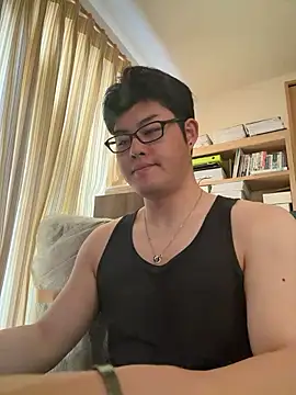 Snapshot of shun_201 chatting on May 2, 3:11 am shun 201 online show from May 2, 3:11 am
