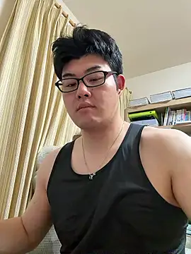 Snapshot of shun_201 chatting on May 9, 4:01 pm shun 201 online show from May 9, 4:01 pm