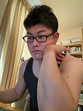 Snapshot of shun_201 chatting on June 27, 4:17 am shun 201 online show from June 27, 4:17 am