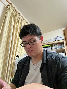 Snapshot of shun_201 chatting on July 2, 6:52 am shun 201 online show from July 2, 6:52 am