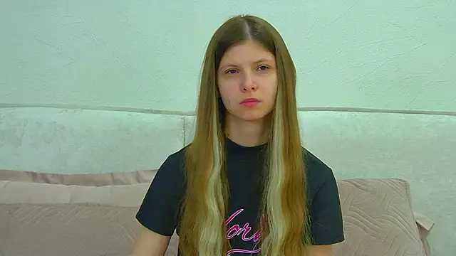 AudreyBarlov online show from May 1, 6:29 am