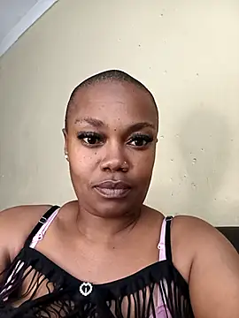 Snapshot of MisteryGirlBusty chatting on May 7, 7:58 am MisteryGirlBusty online show from May 7, 7:58 am
