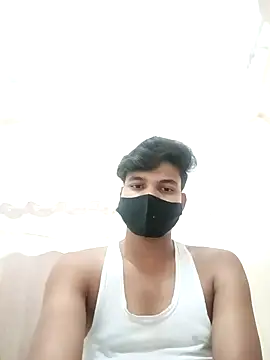 Snapshot of Sufian999 chatting on May 3, 2:45 pm Sufian999 online show from May 3, 2:45 pm