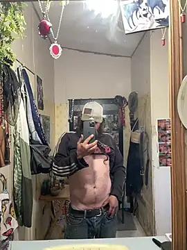 cozzy42 online show from April 24, 12:18 pm