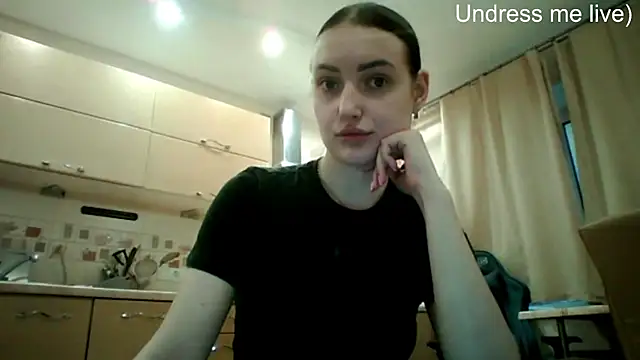 Snapshot of Lisanta chatting on May 20, 4:13 pm Lisanta online show from May 20, 4:13 pm