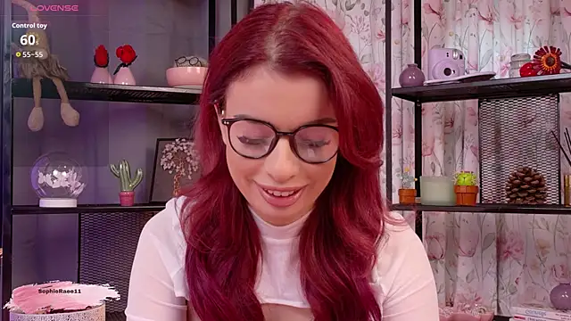 Snapshot of Sophie_Rae chatting on May 16, 10:12 am Sophie Rae online show from May 16, 10:12 am