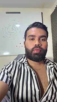 LucaLaurent online show from April 21, 3:35 am