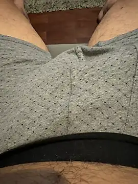 juliomfar69 online show from July 25, 5:38 am