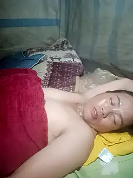 phuongtrinh1 online show from May 17, 1:58 am
