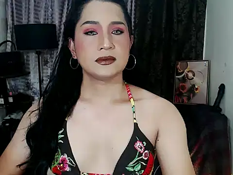 Snapshot of SWEETBELLA69 chatting on May 28, 7:00 pm SWEETBELLA69 online show from May 28, 7:00 pm