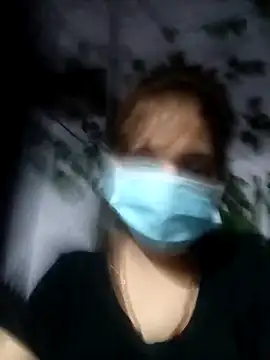 honeyhus online show from April 27, 4:16 pm