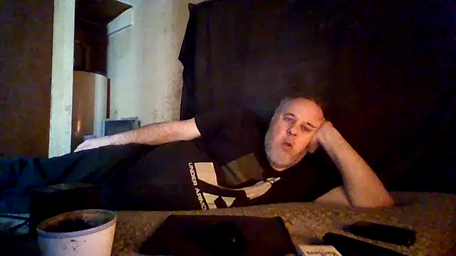 Snapshot of Nightshade1195 chatting on April 24, 5:15 pm Nightshade1195 online show from April 24, 5:15 pm