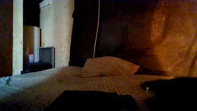 Snapshot of Nightshade1195 chatting on May 24, 5:56 am Nightshade1195 online show from May 24, 5:56 am