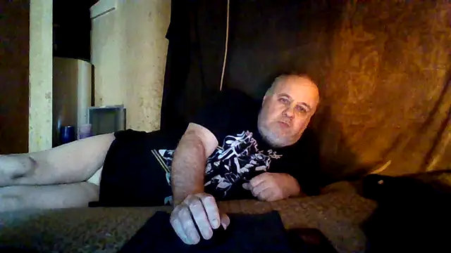 Snapshot of Nightshade1195 chatting on May 24, 8:03 pm Nightshade1195 online show from May 24, 8:03 pm
