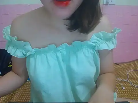 Mimi 200 online show from May 13, 3:15 am