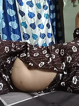 Snapshot of Dimpletelugu chatting on July 7, 8:18 am Dimpletelugu online show from July 7, 8:18 am